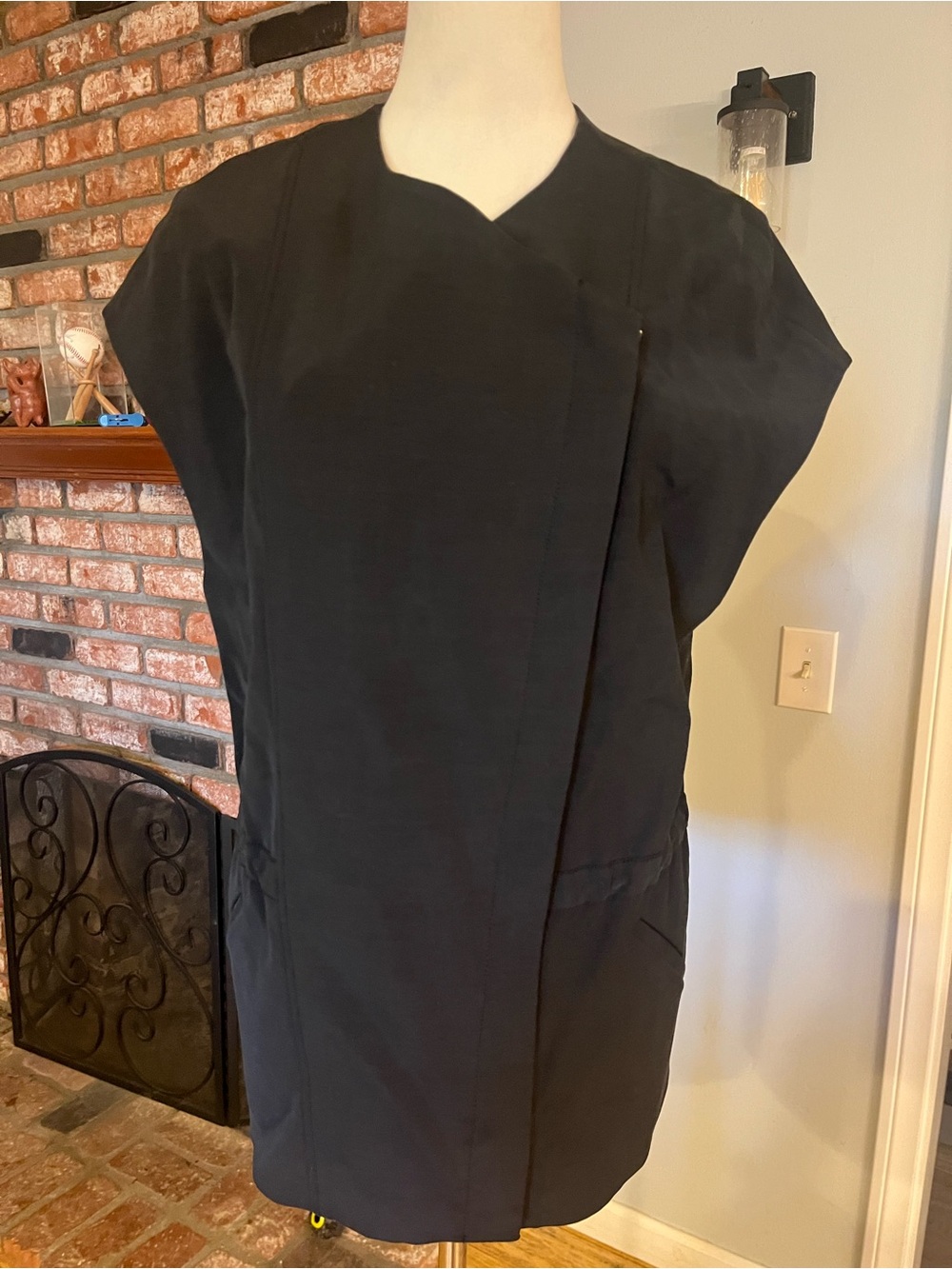 Vince Black Minimalist Tunic Top